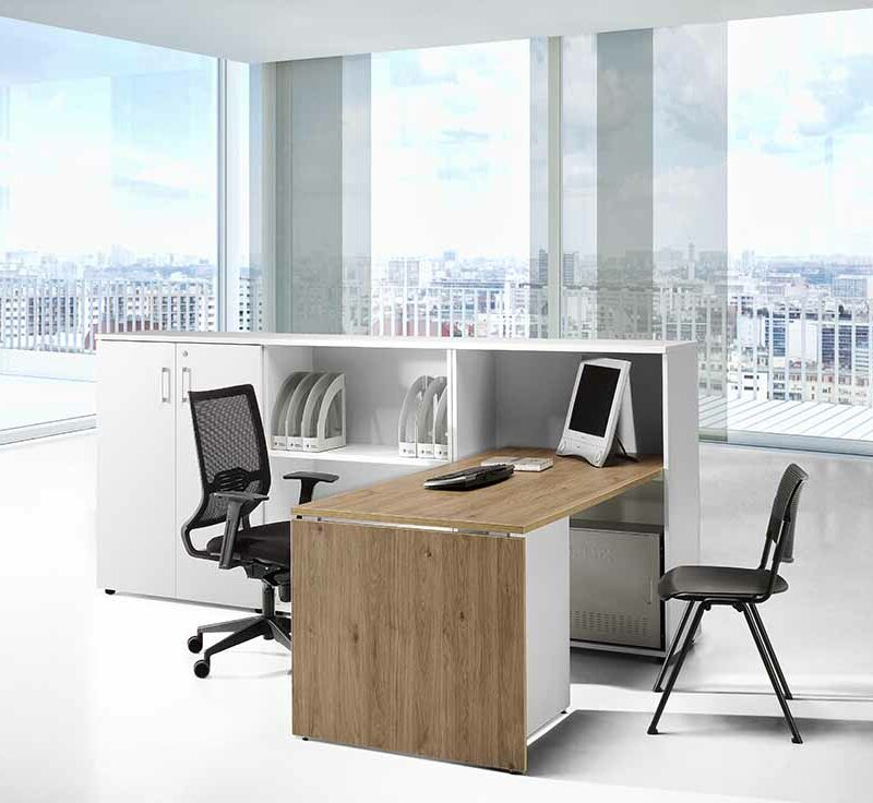 Pieds en métal du mobilier SUN à Nice – Bureau de direction durable