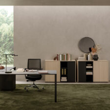 Mobilier de bureau DIE à Nice – Design avec pieds assortis aux plateaux, personnalisable et moderne