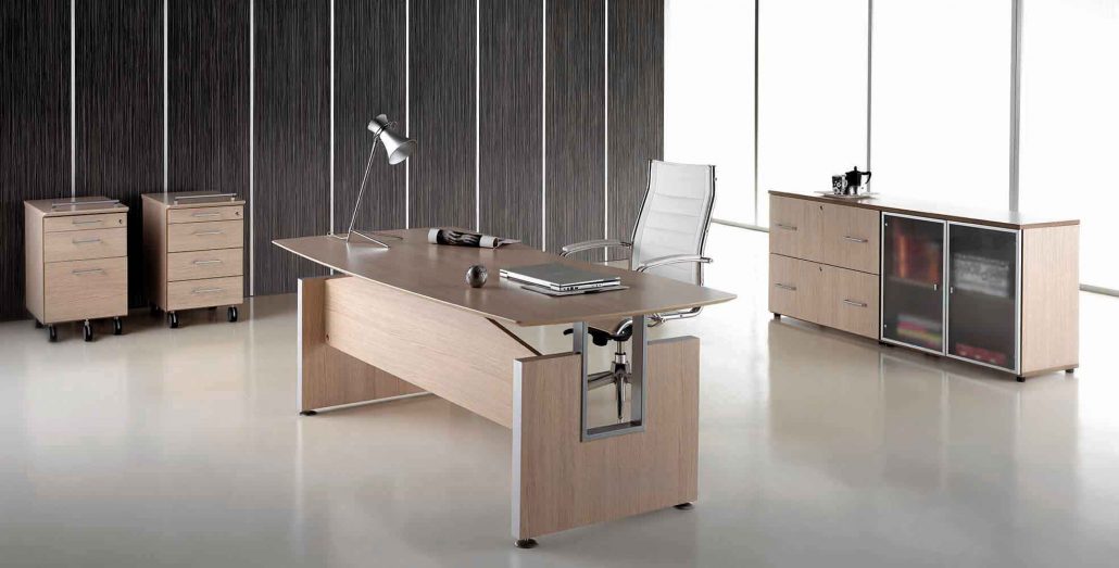 Bureau direction ADAGIO à Cannes, design épuré avec plateau biseauté, plusieurs coloris