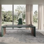 Bureau direction ELIOS à Sophia Antipolis, placage bois, plateau cuir, retour intégré