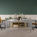 Mobilier Bureau ALAMO avec pieds métal droit assortis au plateau. Personnalisation des couleurs disponible, mobilier de bureau moderne pour Villeneuve Loubet.