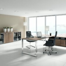 Mobilier de bureau AUSTIN à Grasse – bureau personnalisable avec pieds métal droits et plateau assorti pour aménagement professionnel
