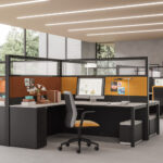 ALTE Mobilier Bureau ROME avec pieds métal droit assortis au plateau. Personnalisation des couleurs disponible, mobilier de bureau moderne à St Martin du Var.