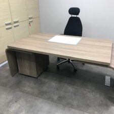 Mobilier de bureau à Nice installé pour un service aviation jet privé